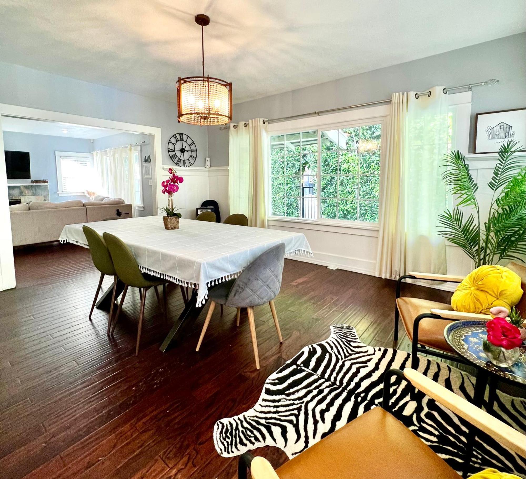 Hollywood House With Parking - Walk To Attractions Сasa de vacaciones Los Ángeles